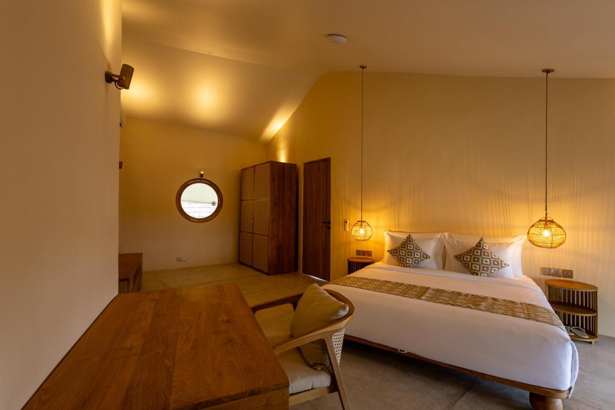 Nuanu Suites & Accommodations タナロット エクステリア 写真